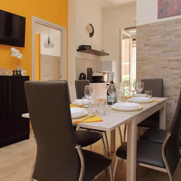 Michele Lux Lodge 6 people Spotless and Connected to Airport and Vatican, hotel di Rome