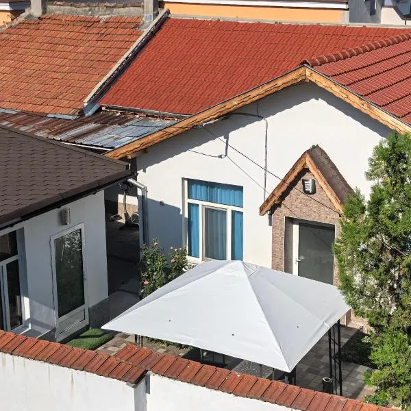 ZORA mini APARTMENT, hotel in Vidin