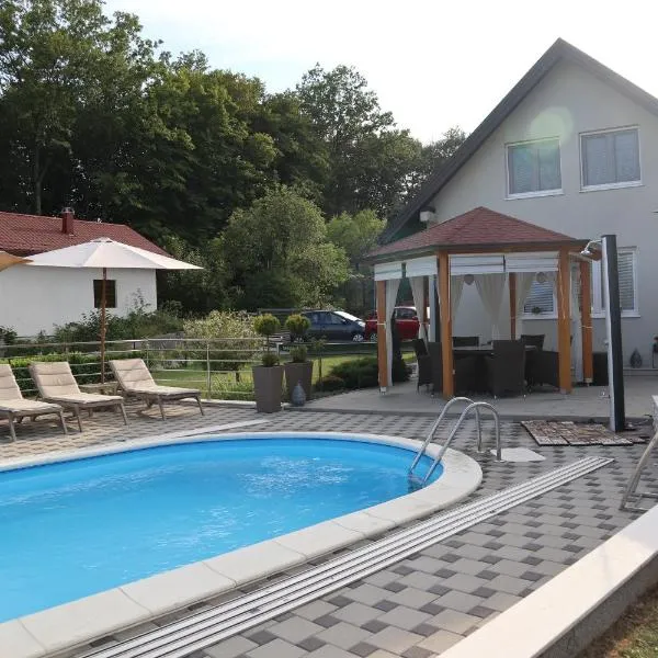 Kuća za odmor Tina, hotel in Gladovec Pokupski