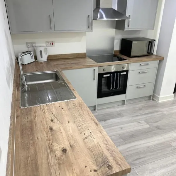 Flat 2 - Epsom High Street, hotel in Epsom