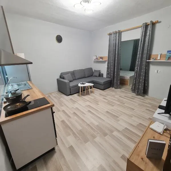Velipoja Home, hotel in Velipojë