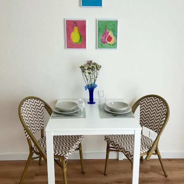 Ponente Blue Appartamenti, 6, hótel í Arma di Taggia