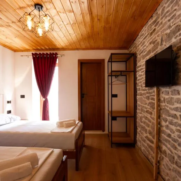 Old Street Villa, hotel in Gjirokastër
