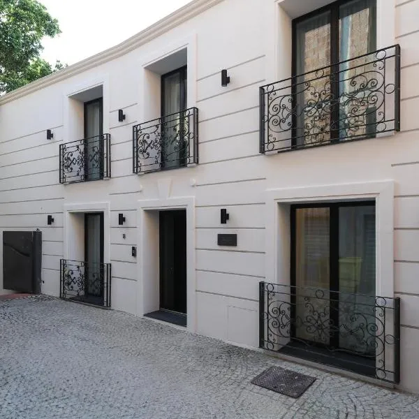 Spacious & Luxurious - Fully Renovated & Equipped 2BR Suite - Historical Centre, hotel v destinaci Olbia