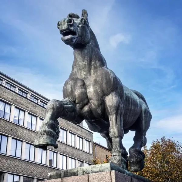 Slotsgaarden ved Hesten, hotel Randersben