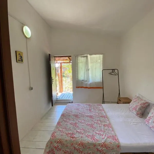 La Valentina si Gabriel, hotel Vaduban