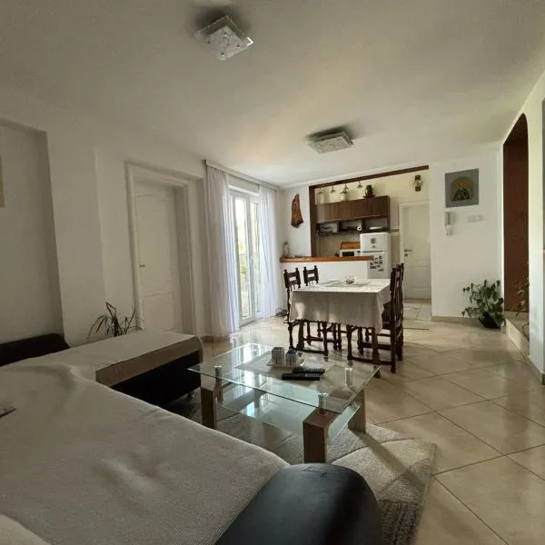 IVN Apartmani, hotel u Tivatu