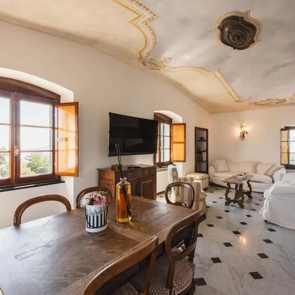 Villa with Pool - Unique Sea View - Free Parking, hotel en Zoagli