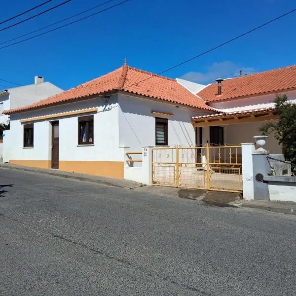Casa d'Avó, hotel in Araújo