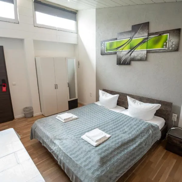 Hotel Dernbach, hotel in Dernbach