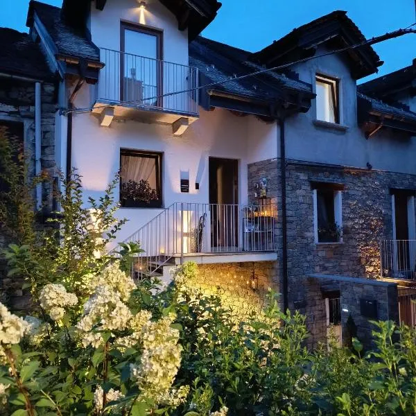 LA VIA DEL SALE accommodations holidays, hotel v destinaci Domodossola