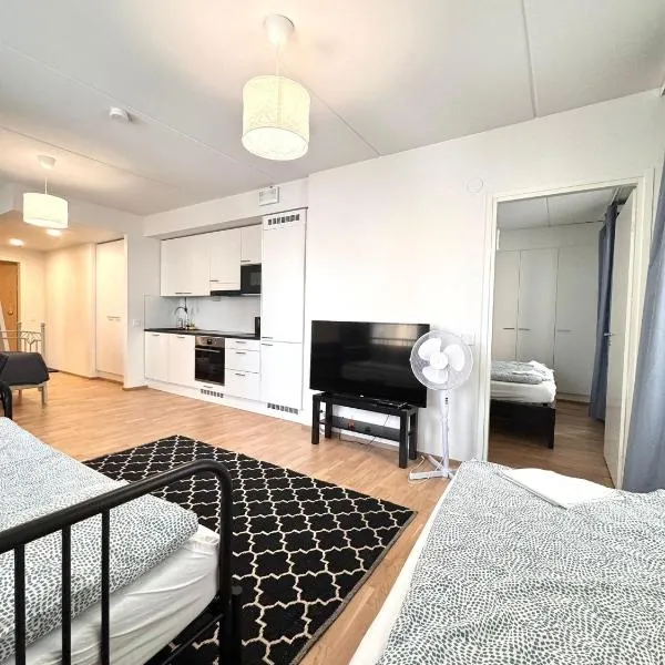 Easy Stay Rooms & Apartments near Airport, hotel ve Vantaa