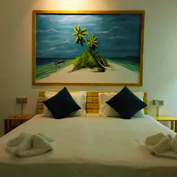 Bahaaru Villa Surf and Stay, hótel í Himmafushi