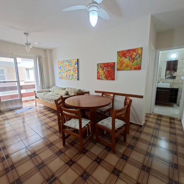 Apartamento a 400 metros da praia Da enseadas