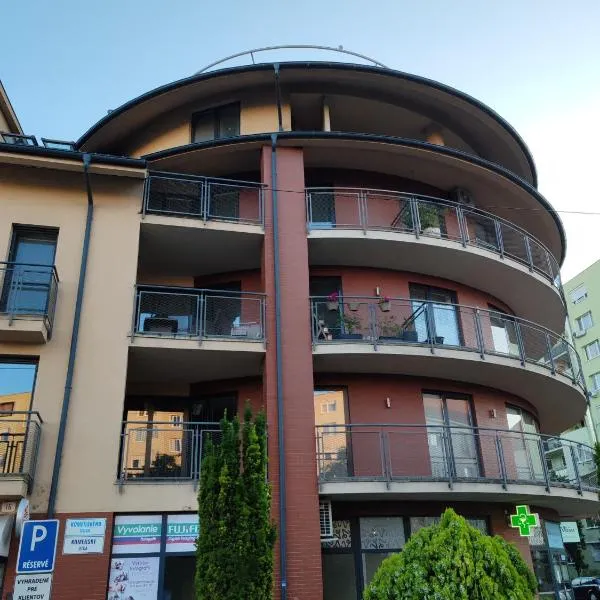 Rotunda 309, hotel in Dunajská Streda