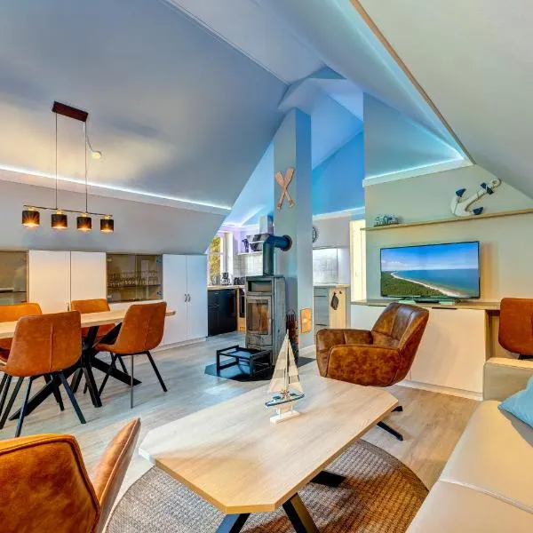Dünenhaus Ückeritz UnserUsedomDe FeWo ca80qm mit privater Sauna und Kamin Parkplatz direkt am Strand 1I3, hotel in Ueckeritz