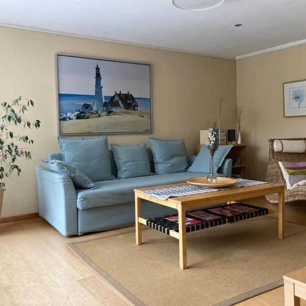 Ferienwohnung Hempfling、ロストックのホテル