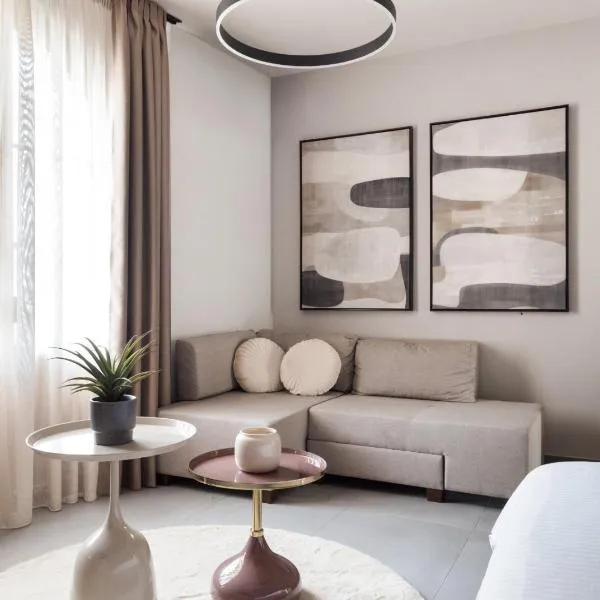 Reve Suites Ioannina、イオアニナのホテル