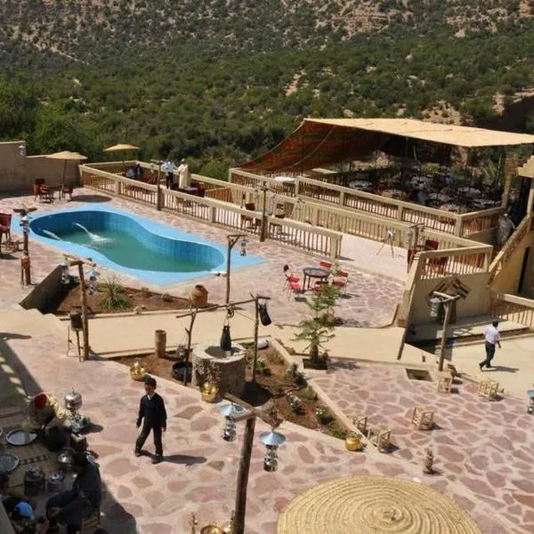 gite jawahir aguerd, Hotel in Aguerd