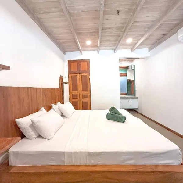 La Isla Hiriketiya, hotel in Dickwella