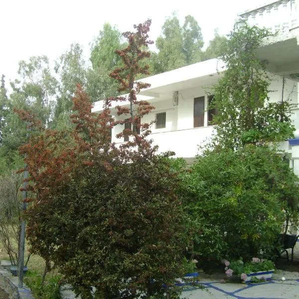 Villa Zoi, hotel in Karavómilos