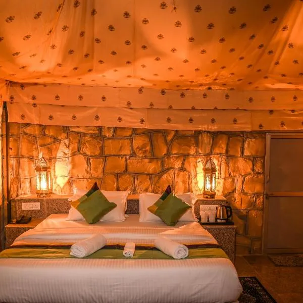 The Carvaans Resort-Luxury Desert Camp Jaisalmer – hotel w mieście Jaisalmer