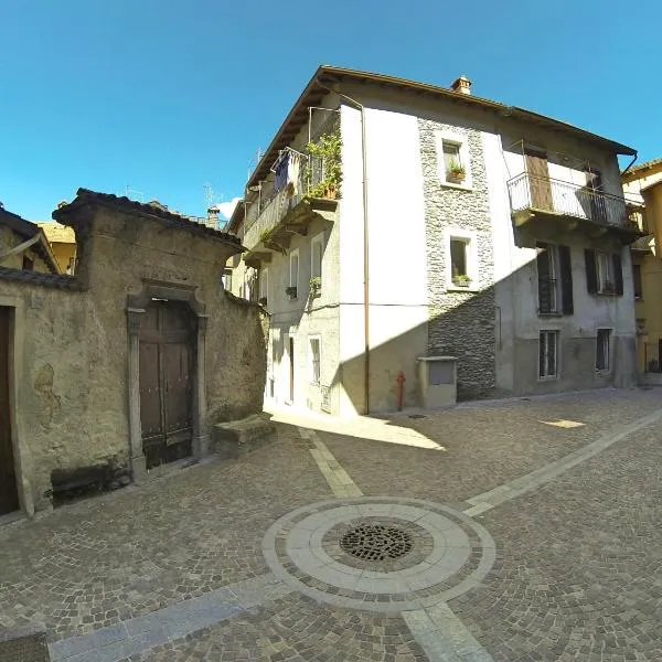 La Casa Sul Sasso, hotel v destinácii Dervio