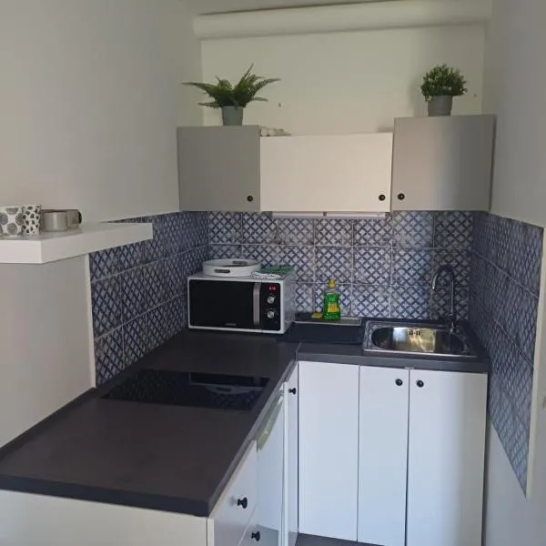 Apartman i soba Nina, Hotel in Supetar