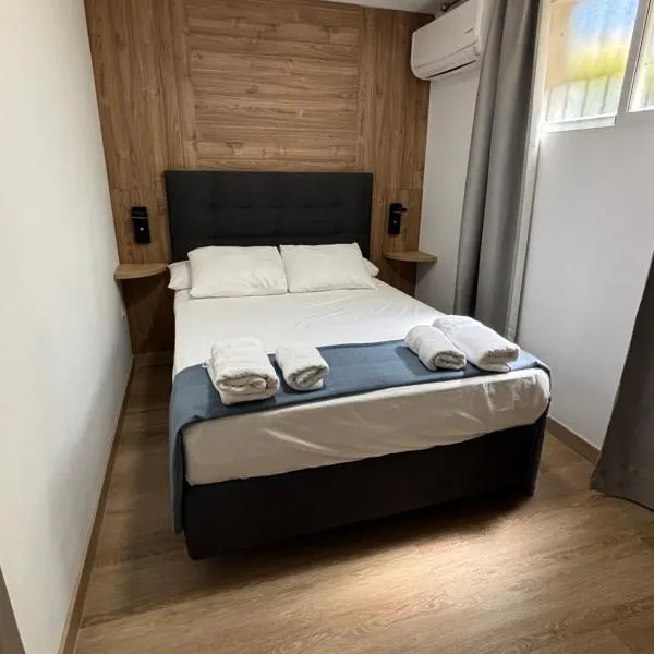 Habitacion Monteazul, hotel din El Casar de Talamanca