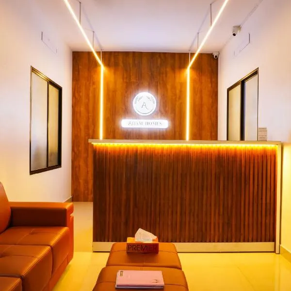 Adam homes, hotel ad Alwaye