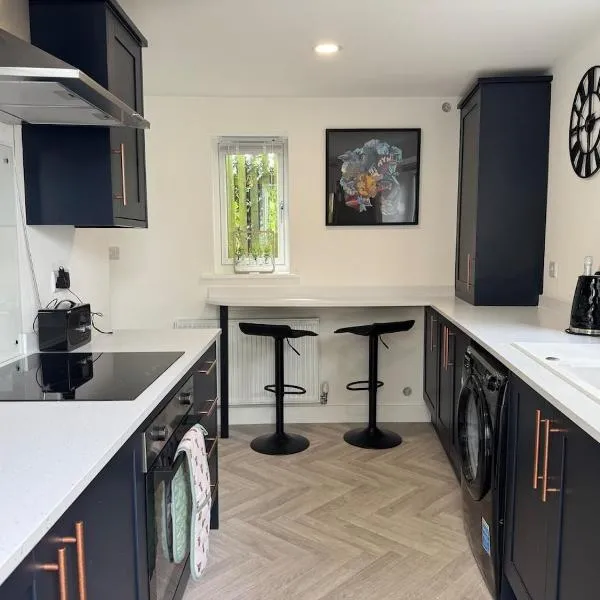 Modern 3 Bed House with Parking in Rothley, hotel u gradu Rothley