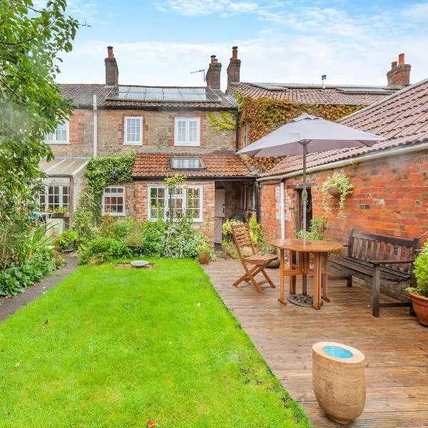 Old Orchard Cottage, hotel in Dilton
