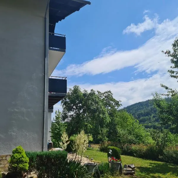 HOTEL Jerolitsch, hótel í Krumpendorf am Wörthersee