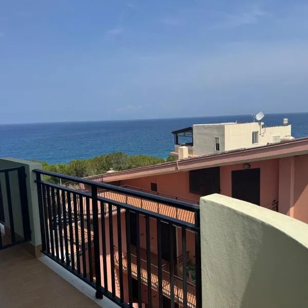 Luxury Green Apartment, hotel in Milazzo