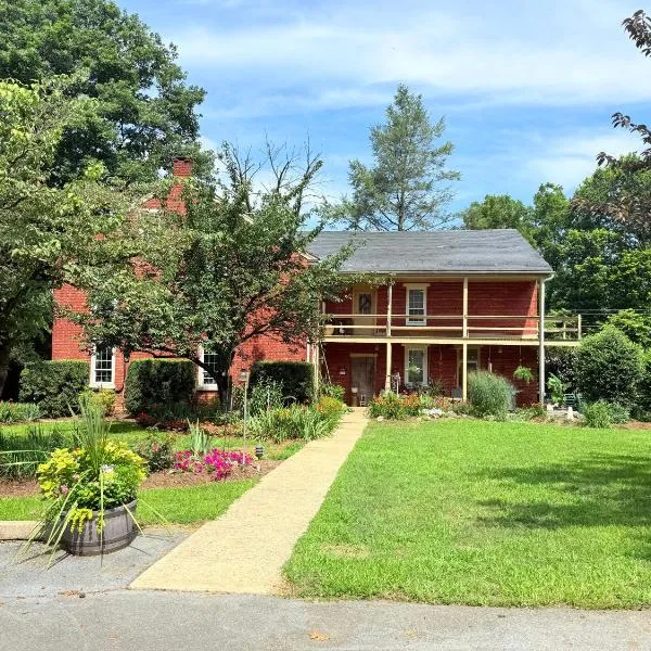 HIllside Farm B & B, hotel v destinaci Mount Joy
