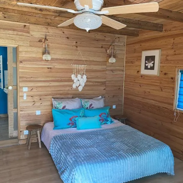 Le Chalet BLEU - Tout Bonnement Bien, hôtel à Putot-en-Auge