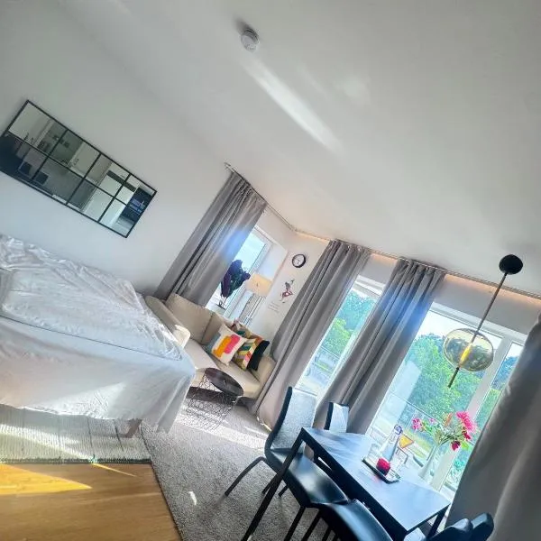 Nice guest apartment within walking distance to Kalmar central station, hotel a Kalmar