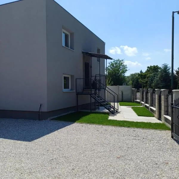 House Rafo, hotel in Šamorín