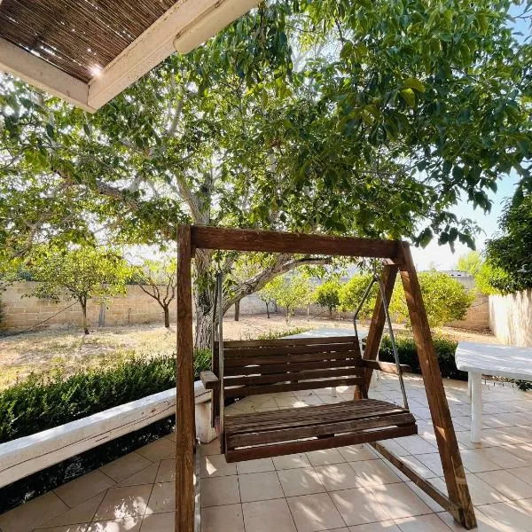 Dimora Paradiso Villa con giardino a Galatina nel Salento, hotel v mestu Galatina