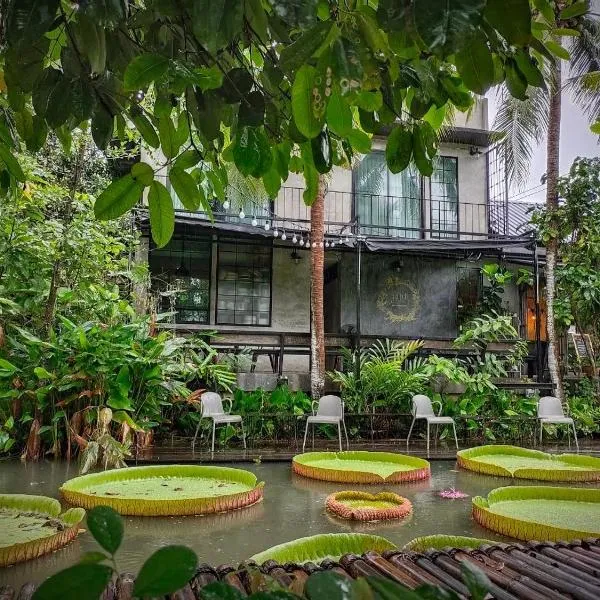Gajib Bed&Breakfast, hotel a Amphawa