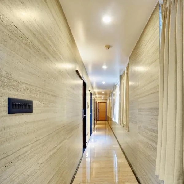 Super Collection O KEYS ELITE, hotel in Vijayawada