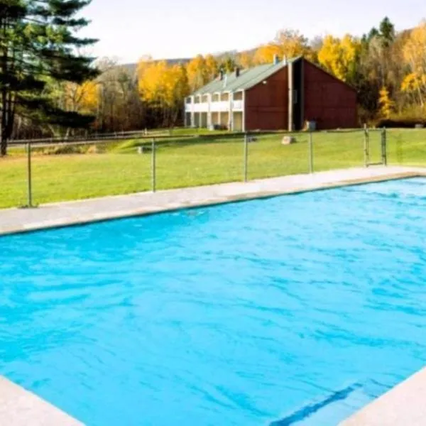 SPECTACULAR CATSKILLS VACATION OASIS- AMAZING Mountain Views-2 MINS TO HUNTER!, hotel di Hunter