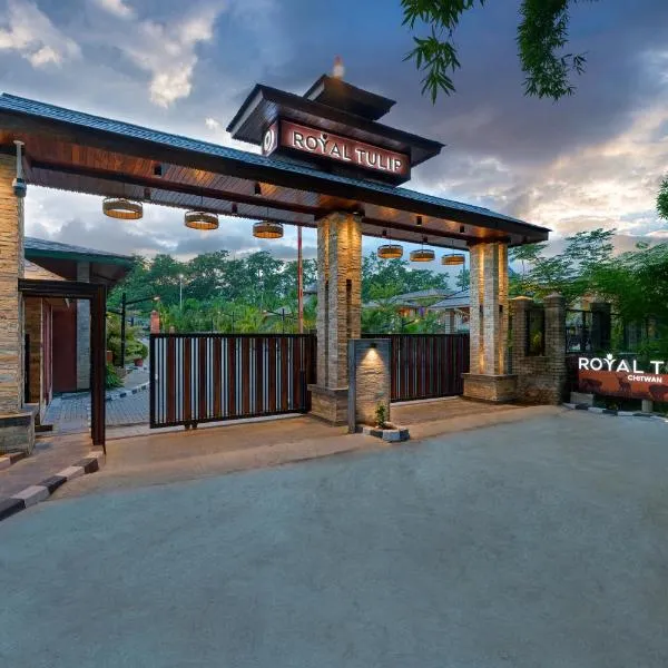 Royal Tulip Chitwan Nepal, hotel en Sauraha