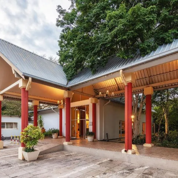 Protea Hotel by Marriott Zambezi River Lodge, hotel v Katima Mulilo