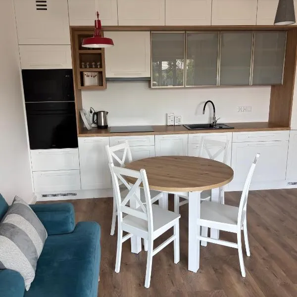 Apartament Brzeziny Zacisze، فندق في نوفي سوكز