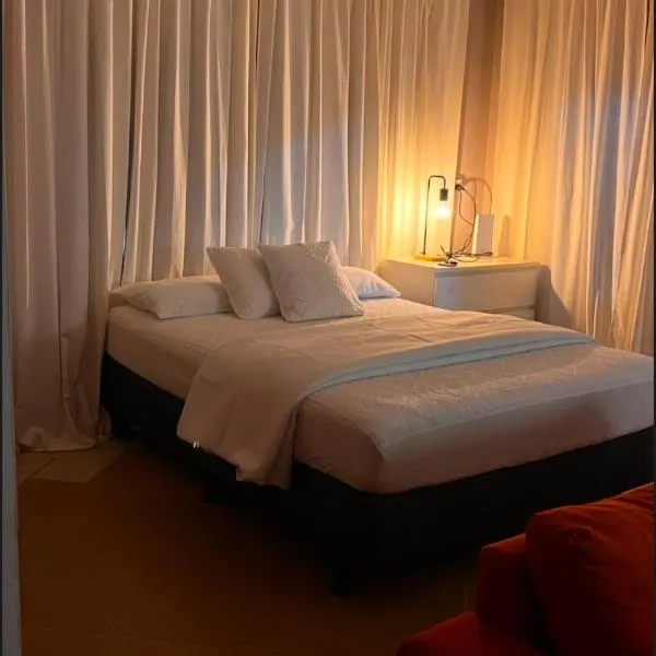Anibare Home Stay, hotel sa Anibare