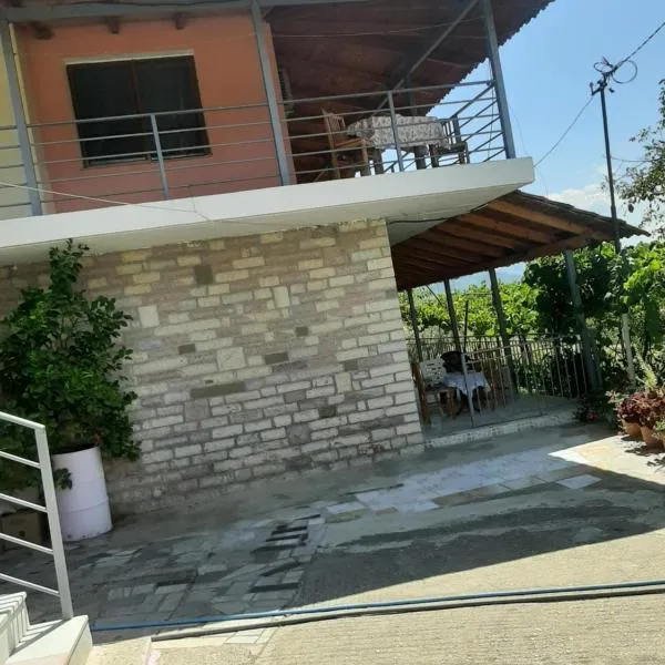Garufalia, hotel v destinaci Peshkëpia e Poshtme