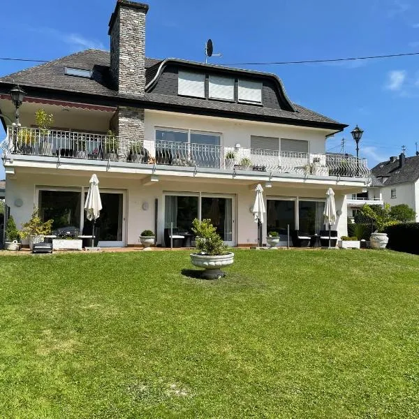 Ferienwohnungen Lohmann, hotel em Bullay