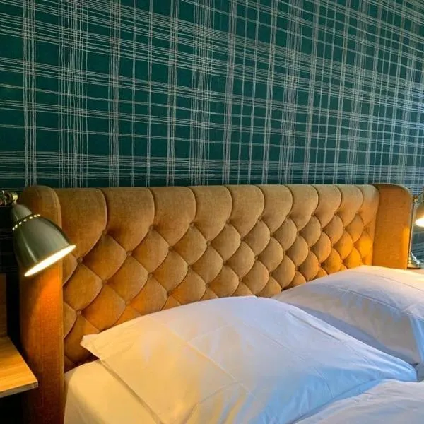 Ferienwohnung,Frühstück gegenüber,Parkplatz kostenlos, zentral Apartment 1: Bad Muskau şehrinde bir otel