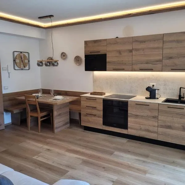 Posta Apartments, hotel v destinácii Colle Santa Lucia
